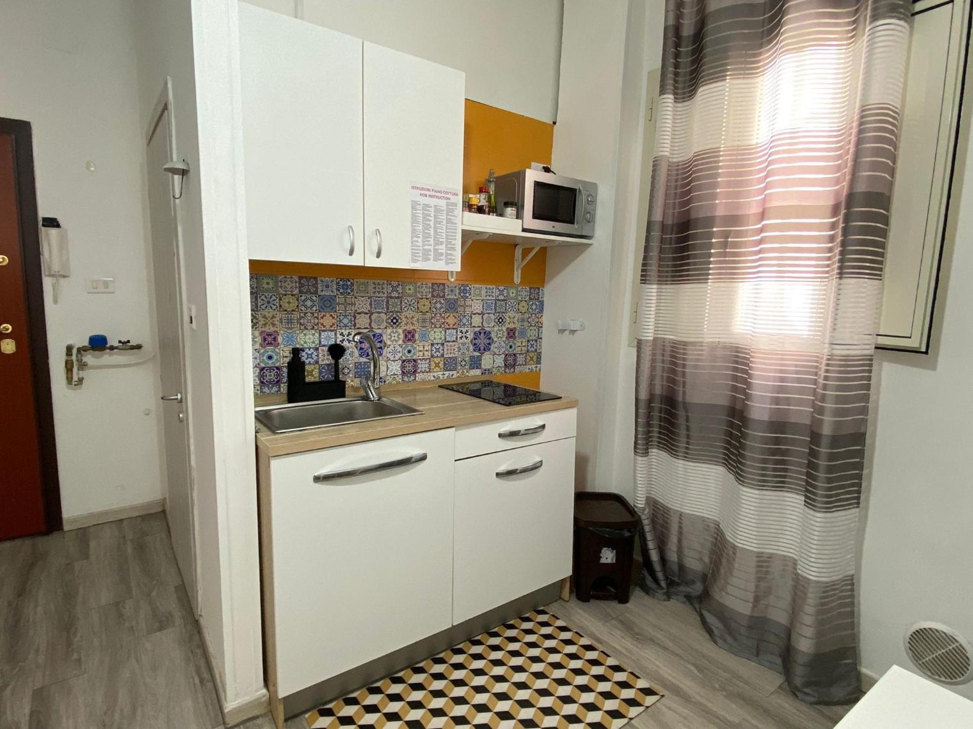 Newhouse 336 Apartment Бари Екстериор снимка
